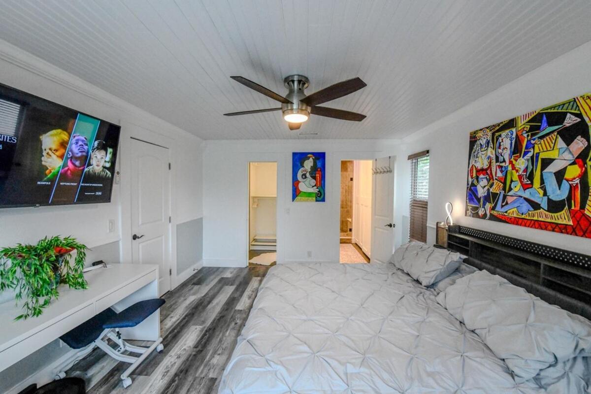 Artistic Retreat, King Suite With Private Balcony! Delray Beach Exterior photo